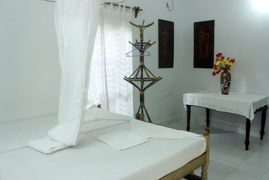 Jickys Nest Hotel Varkala Ruang foto