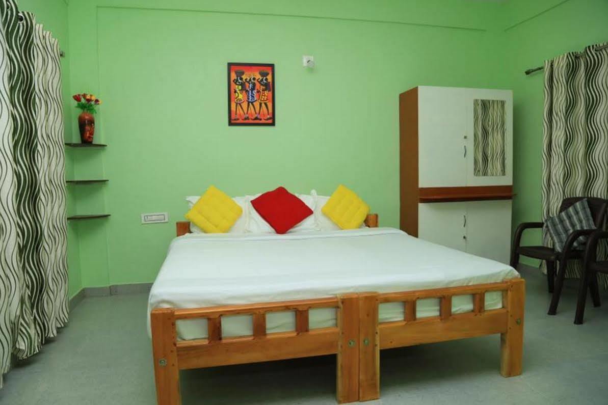 Jickys Nest Hotel Varkala Bagian luar foto